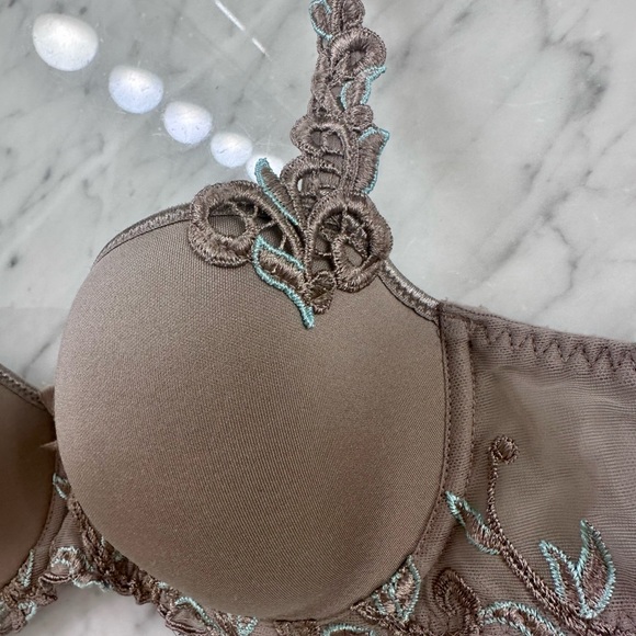 Simone Perele Andora 3D Spacer Molded Bra 34B Grey Taupe with Blue Embroidery - Picture 2 of 11
